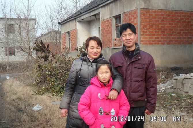 张荣花和临产的BABY因没有准生证而在医院双双死亡。（Photo by WRIC）